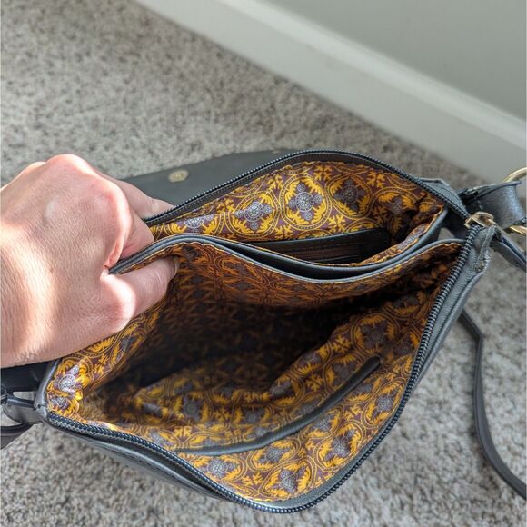 ALYSSA Flapover Crossbody Bag | Charcoal Gray | Faux Leather | Gold Hardware - Picture 5 of 6